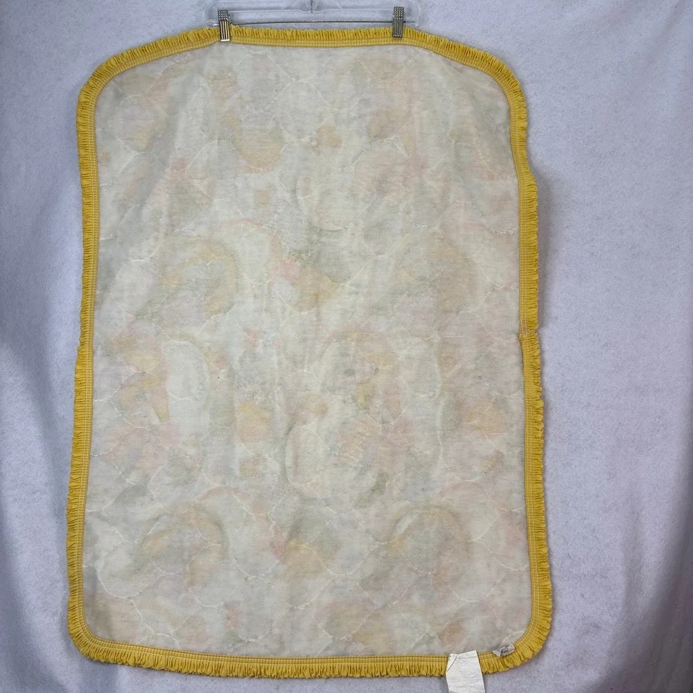 Vintage Sears Yellow ABC 123 Animal Quilted Ruffle Baby Crib Blanket 33